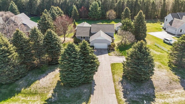 851 S Creek Ct, Traverse City, MI 49696