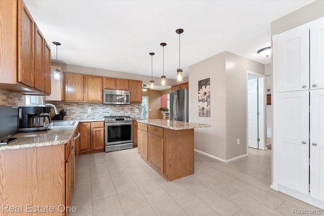 30026 Huron Meadows Dr, Rockwood, MI 48173 - photo 13