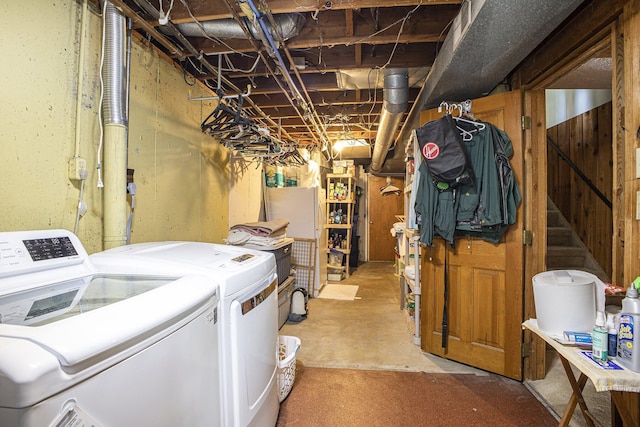 55835 Davis Ln, Dowagiac, MI 49047 - unfinished below grade area featuring washing machine and clothes dryer