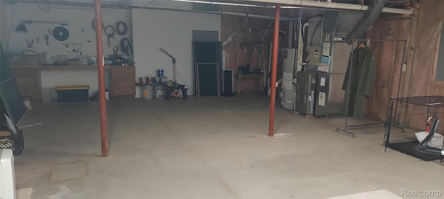 15203 Woodpine Dr, Monroe, MI 48161 - below grade area featuring gas water heater and heating unit