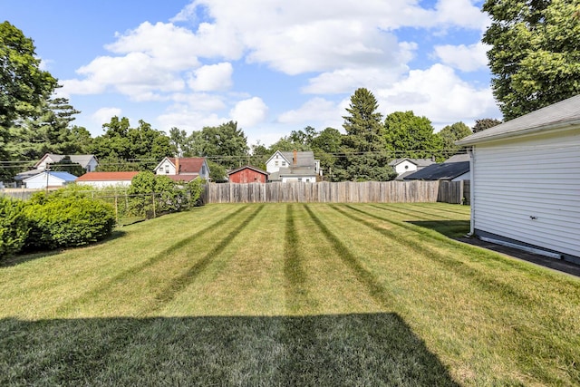 715 Ellery Ave, Jackson, MI 49202 - view of yard