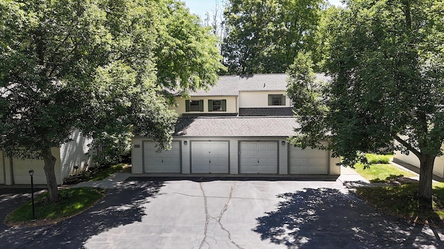 3819 Greenleaf Cir, Kalamazoo, MI 49008 - photo 4