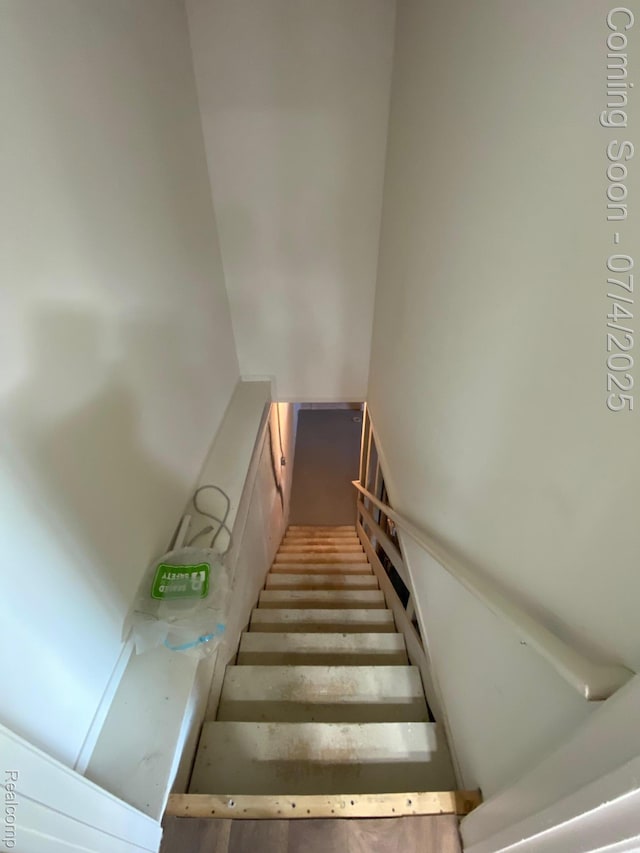 1093 Lake Park Cir Unit 6, Grand Blanc, MI 48439 - view of stairs