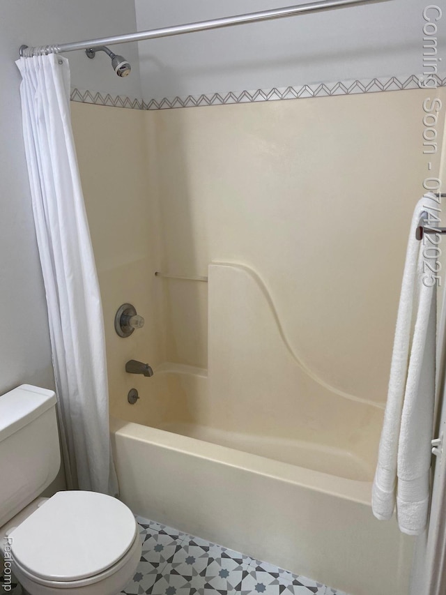 1093 Lake Park Cir Unit 6, Grand Blanc, MI 48439 - full bath with shower / bath combo with shower curtain and tile patterned floors
