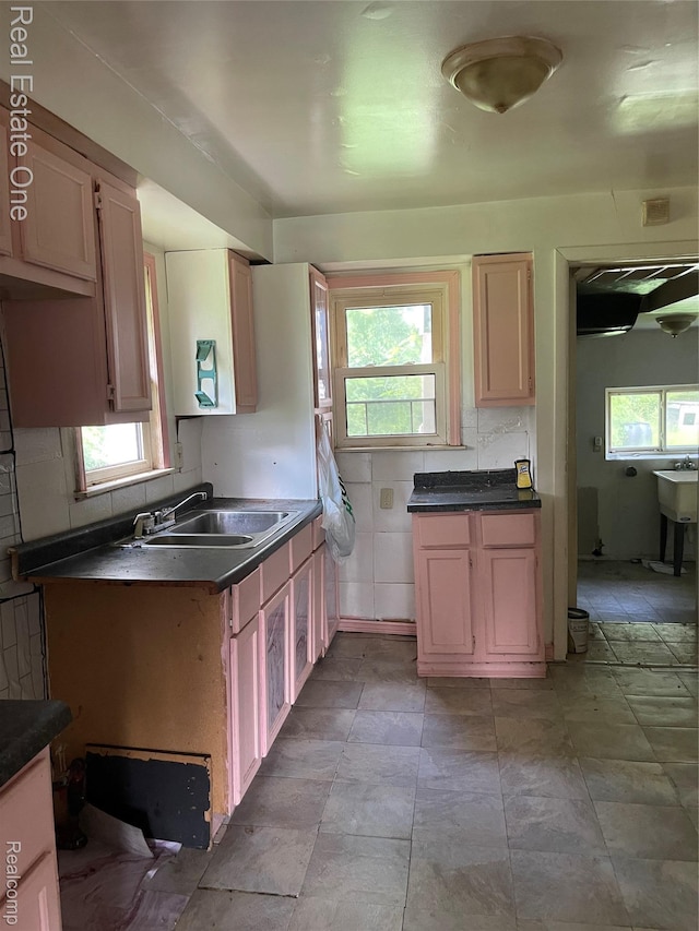 35750 Beverly Rd, Dearborn Heights, MI 48174 - photo 3