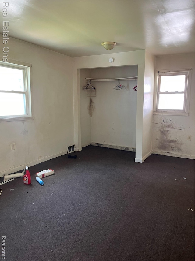 35750 Beverly Rd, Dearborn Heights, MI 48174 - photo 9