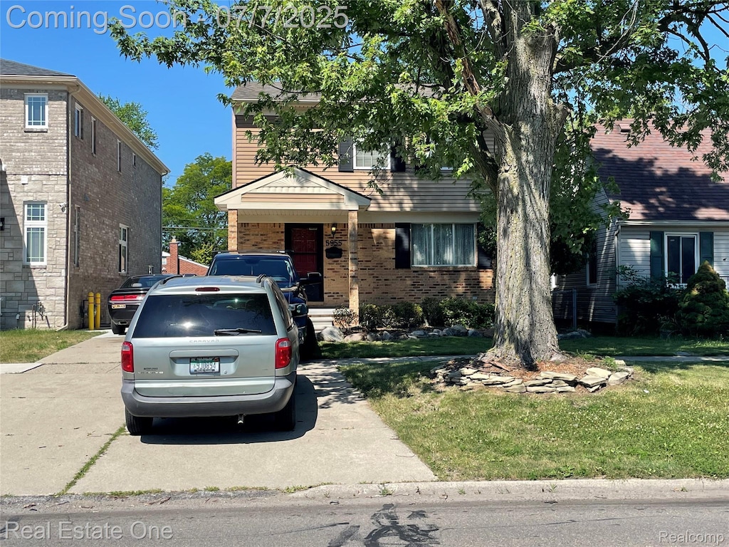 5955 Beech Daly Rd, Dearborn Heights, MI 48127 - view of front of property with brick siding