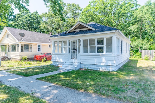 1723 Elwood St, Muskegon, MI 49441 - photo 2