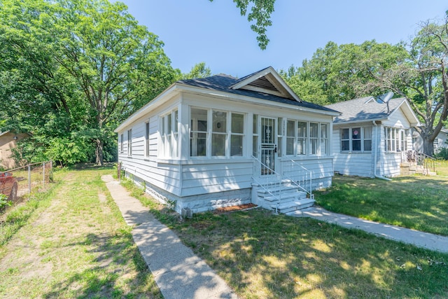 1723 Elwood St, Muskegon, MI 49441 - photo 1