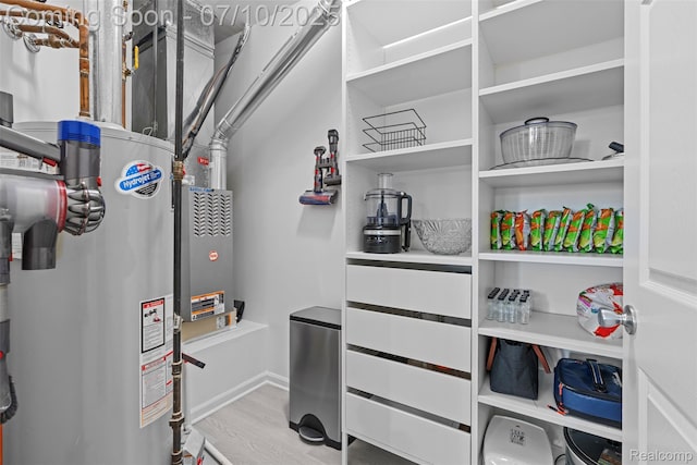 8461 Towne Center Cir N, Warren, MI 48093 - utilities featuring water heater