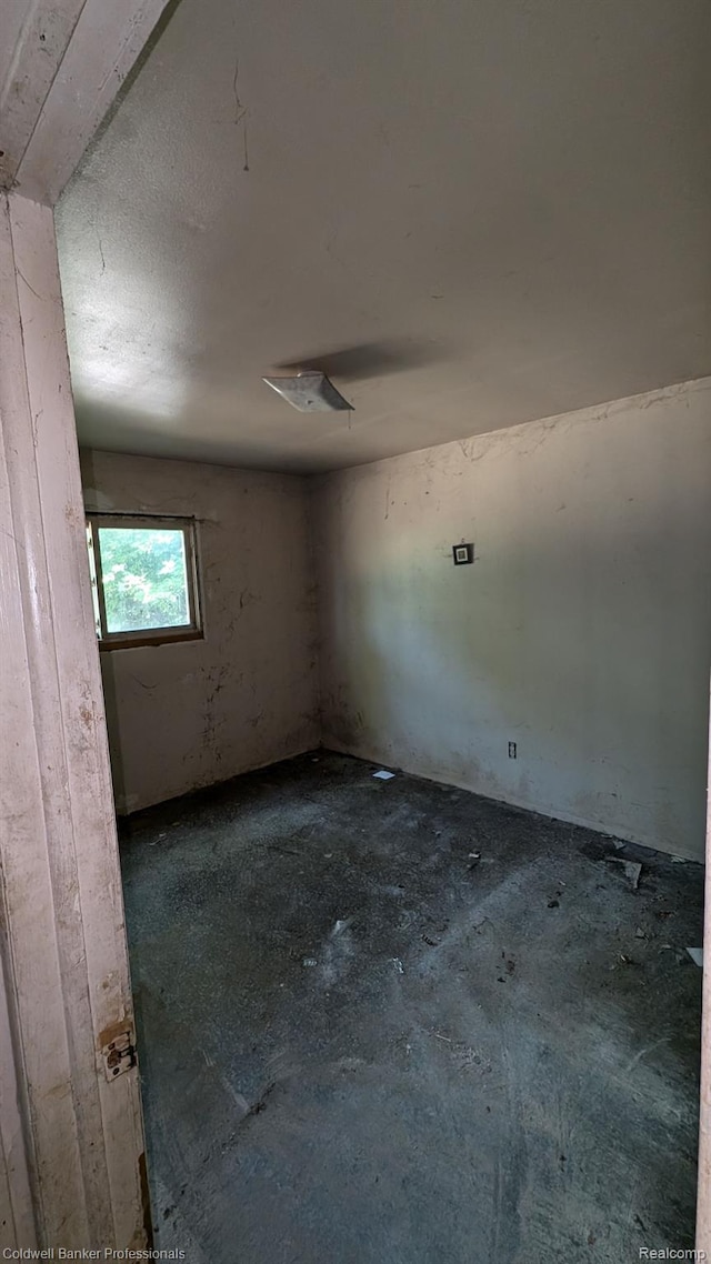 14025 Dacosta St, Detroit, MI 48223 - photo 10