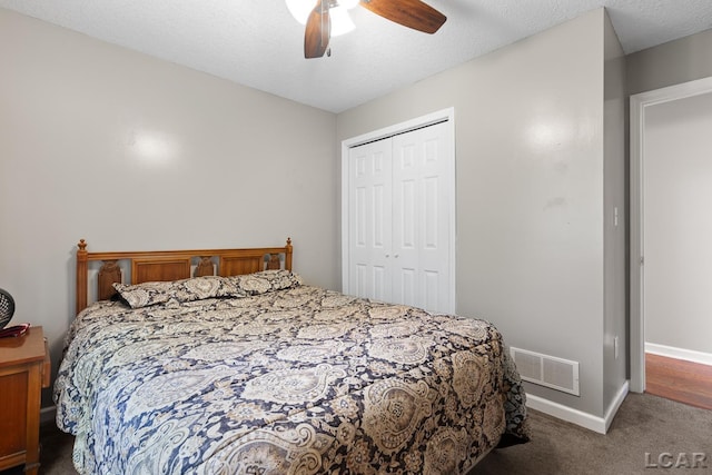 15858 Lelah Ln, Addison, MI 49220 - carpeted bedroom with a closet and ceiling fan