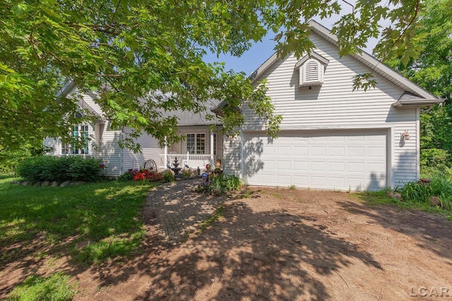 15858 Lelah Ln, Addison, MI 49220 - view of front of property with dirt driveway and a garage
