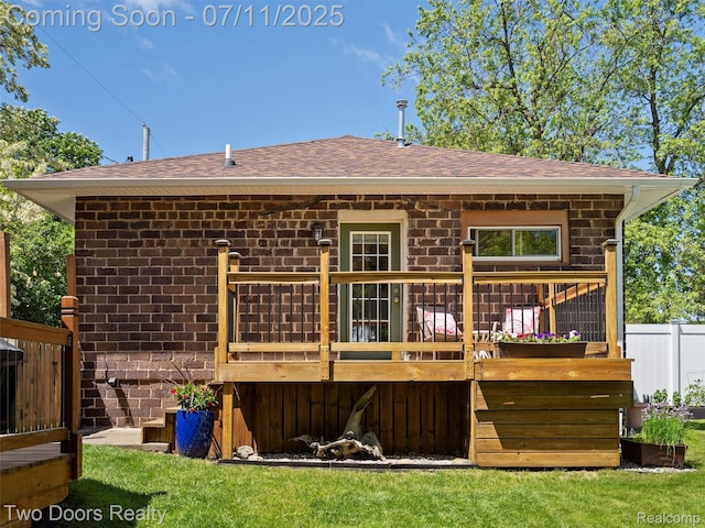 30 Beebe St, Lake Orion, MI 48362 - rear view of property featuring a wooden deck and a shingled roof