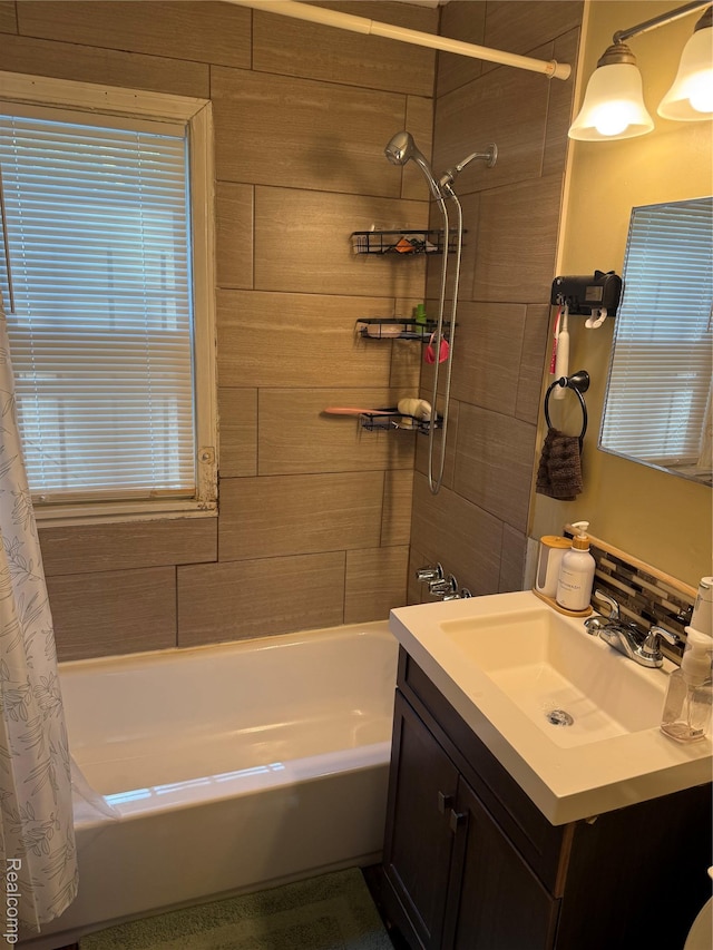 19361 Lindsay St, Detroit, MI 48235 - full bath with shower / tub combo and vanity