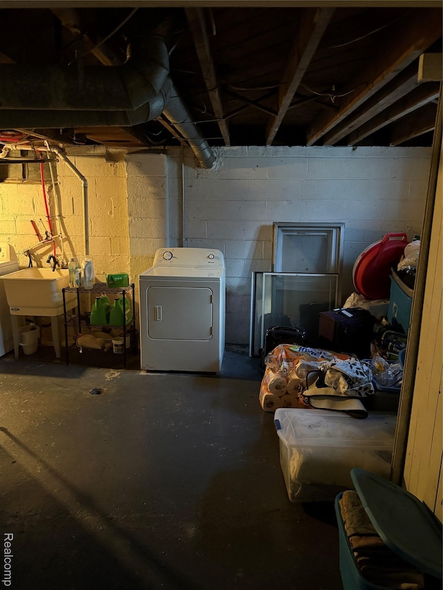 19361 Lindsay St, Detroit, MI 48235 - unfinished basement with washer / clothes dryer and concrete block wall