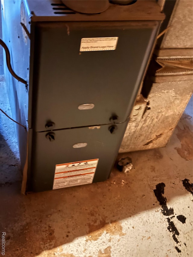 19361 Lindsay St, Detroit, MI 48235 - basement view