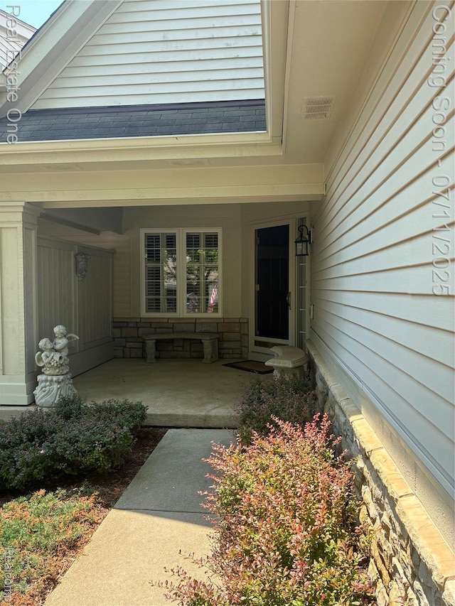 8205 Sequoia Ln, White Lake, MI 48386 - photo 3