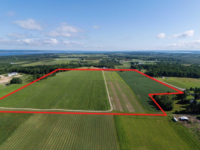 8433 Bates, Williamsburg, MI 49690