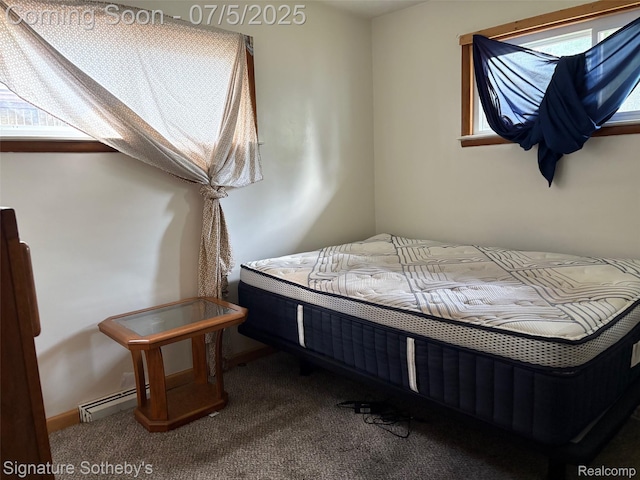 686 E Columbia Ave, Pontiac, MI 48340 - carpeted bedroom with baseboards