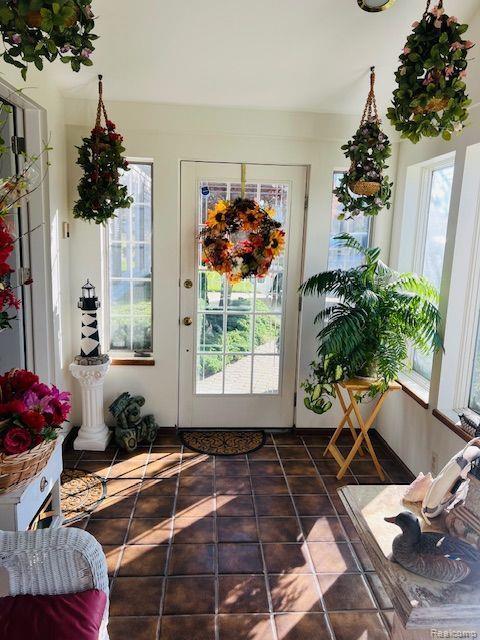 32241 N River Rd, Harrison Township, MI 48045 - entryway with tile patterned flooring