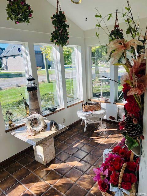 32241 N River Rd, Harrison Township, MI 48045 - sunroom with lofted ceiling