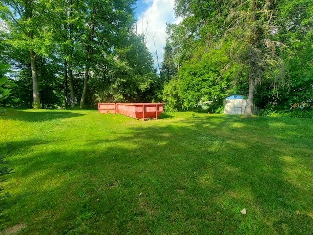 7956 Manitonka Ln, Weidman, MI 48893