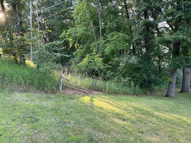 6900 W Shore Dr, Weidman, MI 48893