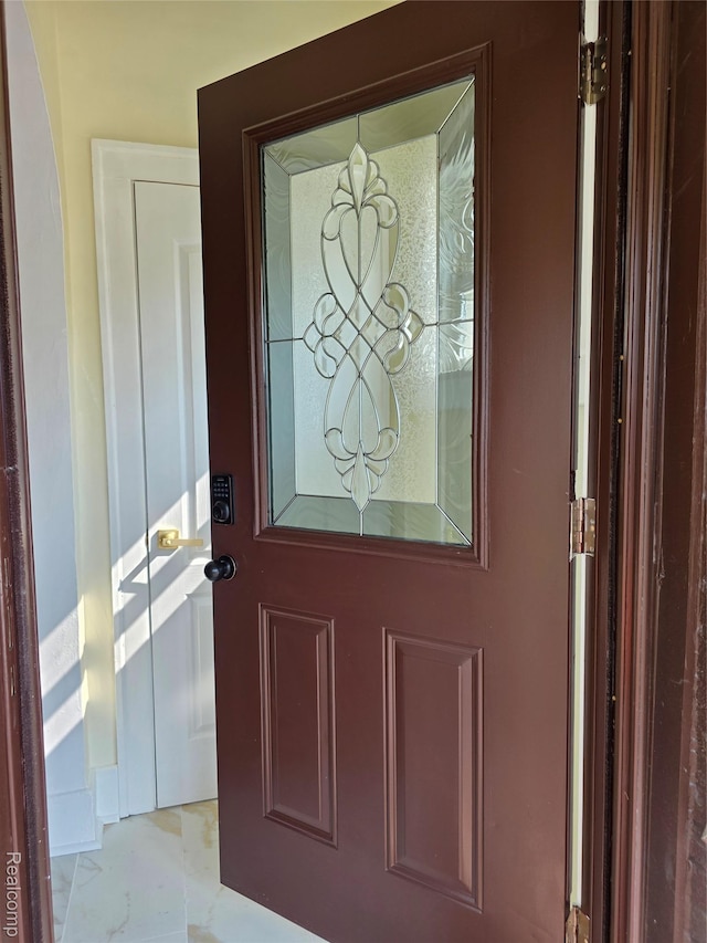 2681 Burlingame St, Detroit, MI 48206 - doorway to property