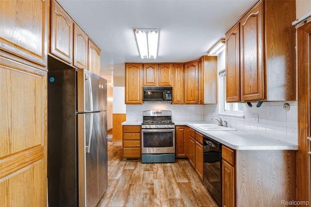 33832 Lacrosse St, Westland, MI 48185 - photo 5