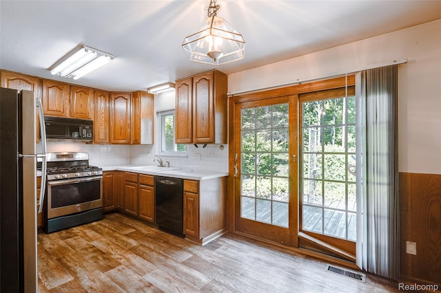 33832 Lacrosse St, Westland, MI 48185 - photo 6