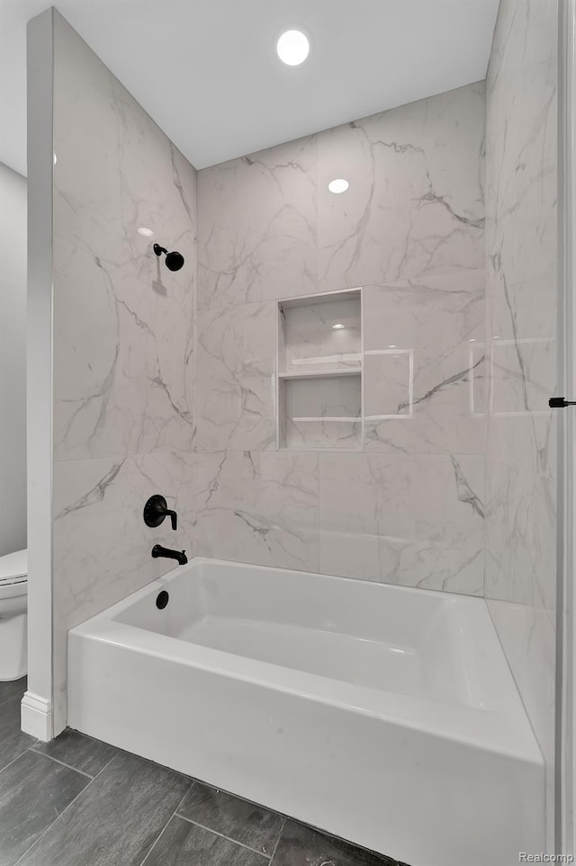 5291 Devonshire Rd, Detroit, MI 48224 - bathroom with shower / tub combination and recessed lighting