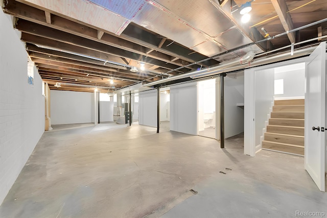 5291 Devonshire Rd, Detroit, MI 48224 - finished below grade area featuring stairs