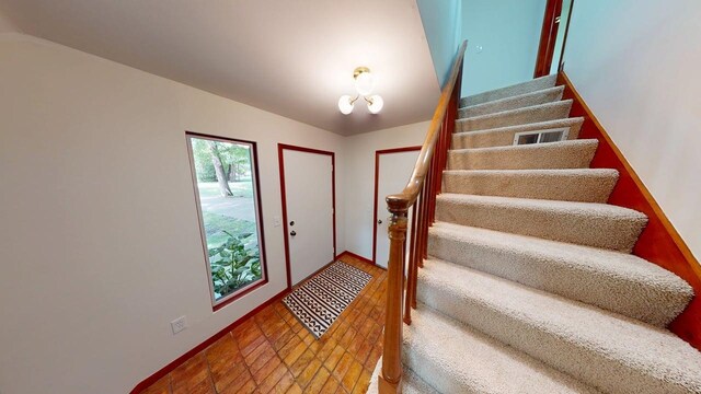 173 S Spring St, Midland, MI 48640