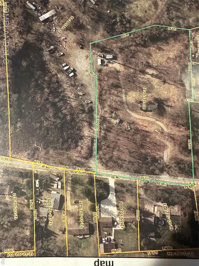 9945 Cedar Island Rd, White Lake, MI 48386