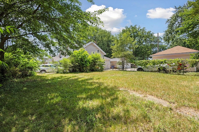 400 Burton St SW, Grand Rapids, MI 49507 - view of yard