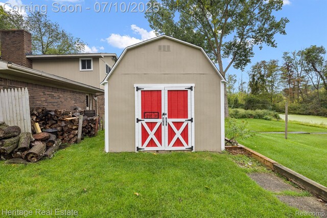 5021 Paula Ave, Clarkston, MI 48346 - view of shed