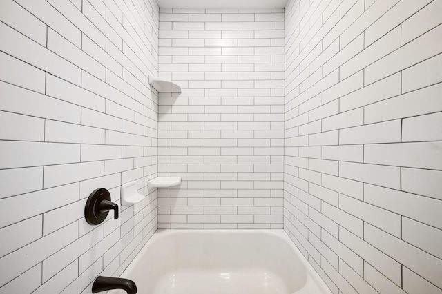 3017 Niles Buchanan Rd, Buchanan, MI 49107 - full bath featuring tub / shower combination