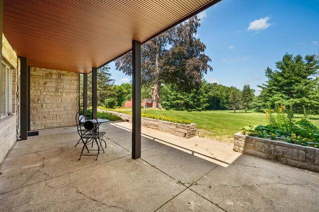3017 Niles Buchanan Rd, Buchanan, MI 49107 - view of patio / terrace