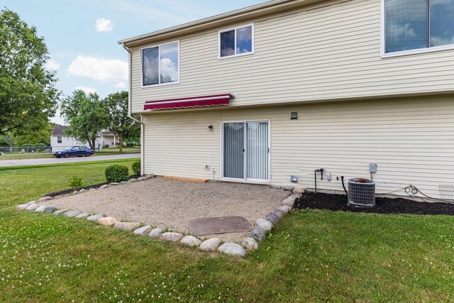 7221 Poplar Dr, Ypsilanti, MI 48187 - photo 32