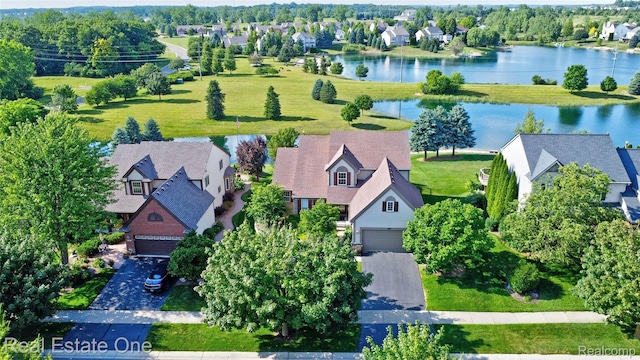 560 Boulder Lake Dr, Oxford, MI 48371 - bird's eye view of a large body of water