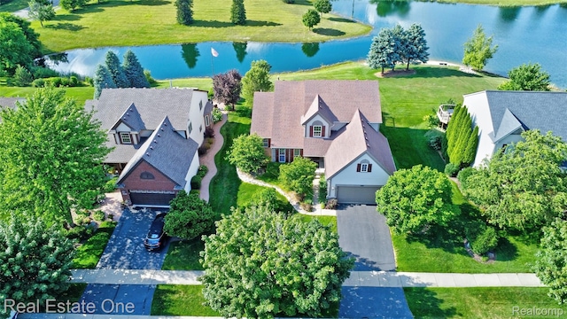560 Boulder Lake Dr, Oxford, MI 48371 - bird's eye view of a nearby body of water