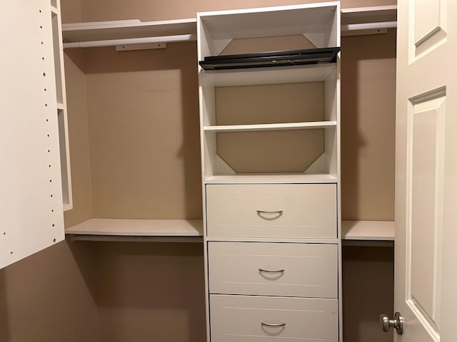 19897 Mapleton Dr, Macomb, MI 48044 - photo 9