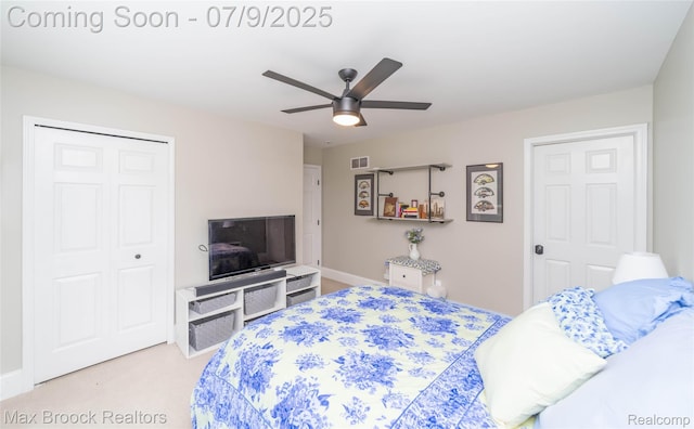 1478 Courtney Ct, Hartland, MI 48353 - bedroom with a closet, light carpet, and ceiling fan