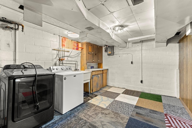 785 Tromley St, Inkster, MI 48141 - laundry room featuring washing machine and dryer and cabinet space