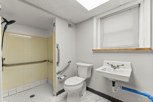 785 Tromley St, Inkster, MI 48141 - bathroom with a shower stall and toilet