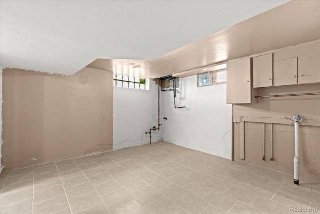 4200 Lois St, Dearborn, MI 48126 - below grade area featuring light tile patterned floors