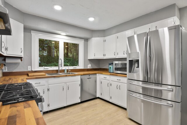 7787 E Shore Dr, Traverse City, MI 49686 - photo 10