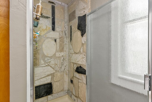 7787 E Shore Dr, Traverse City, MI 49686 - photo 28