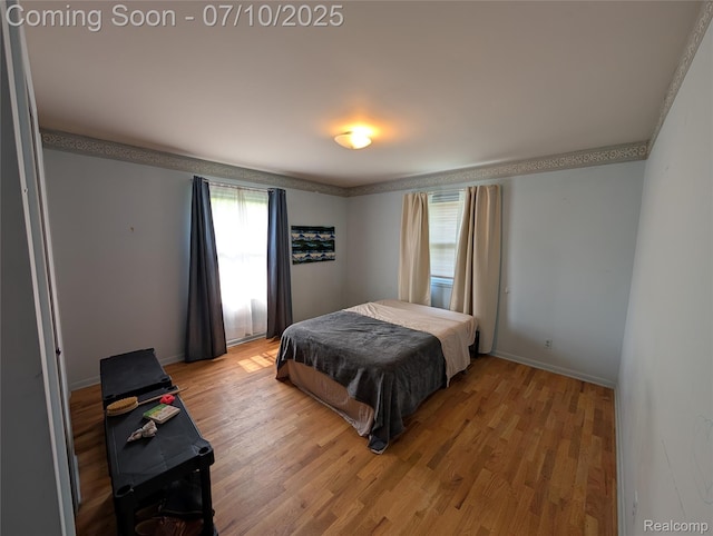 1391 Dye Krest Cir, Flint, MI 48532 - bedroom featuring light wood-type flooring